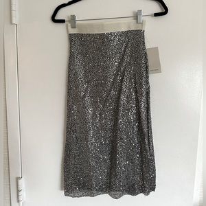 Zara Silver Sequin Knee Length Skirt Size S